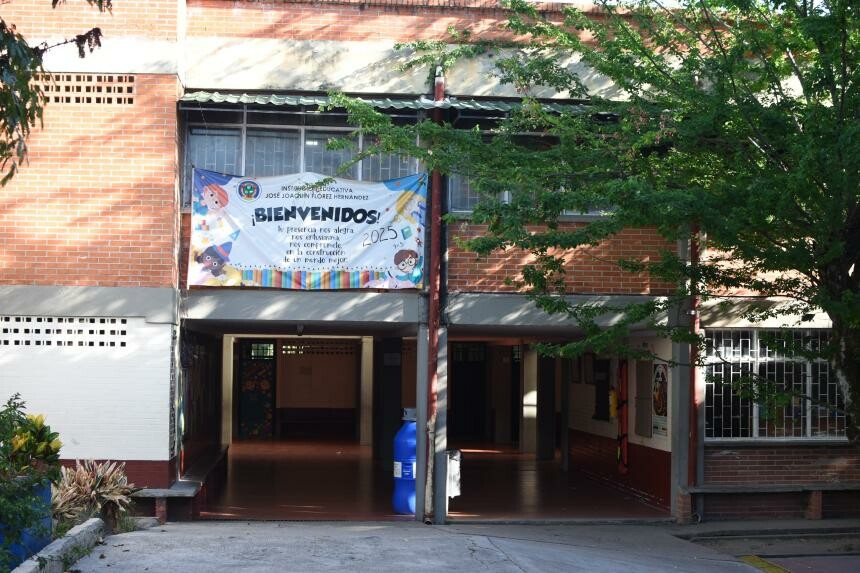 Trabajos iniciales contemplan reposición forestal y despeje del terreno autorizado por Cortolima