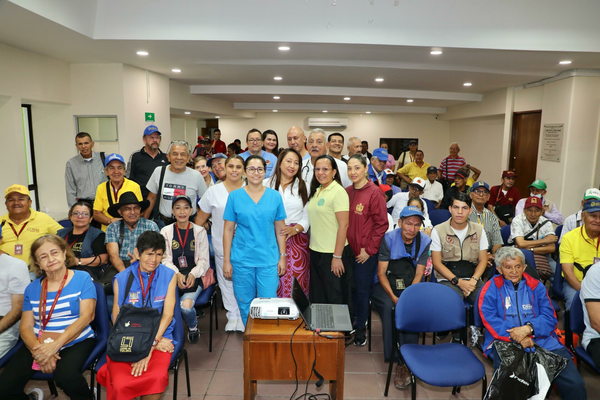 ¡Los loteros primero! Lotería del Tolima lidera brigada de salud y vacuna contra la fiebre amarilla